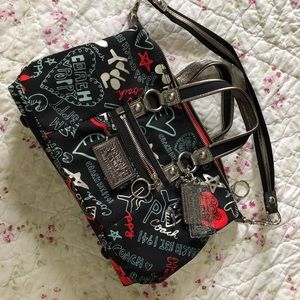 Coach Poppy Graffiti Purse Black Red